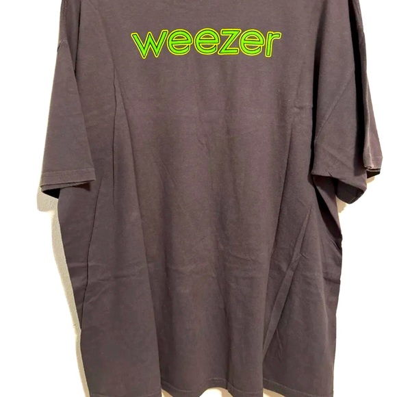 Weezer - Picture 2 of 3